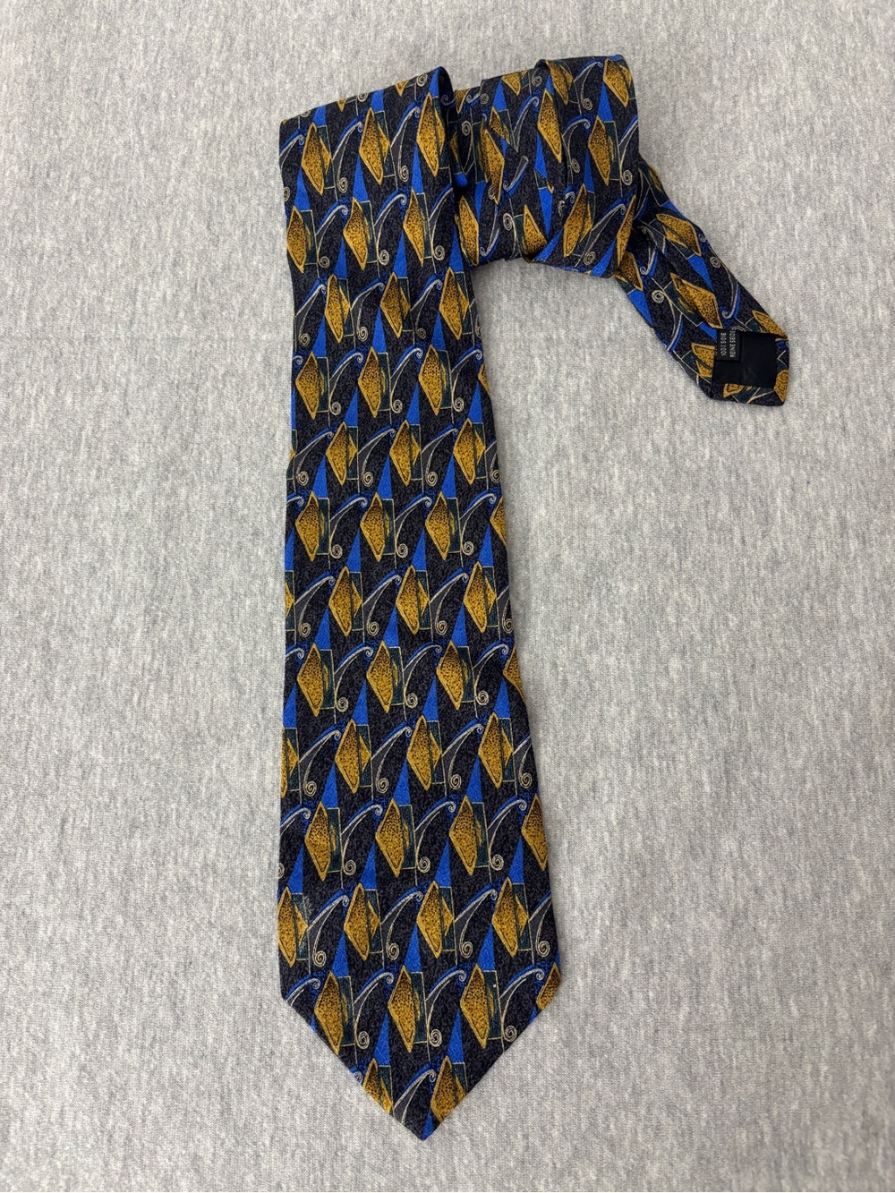 Versini Mens Silk Tie Made In Italy Blue Gold Geometric Art Deco Vintage Style